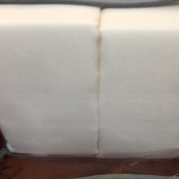 Bamboo Sheets 6 piece set King Lt Yellow - Picture 4 of 4